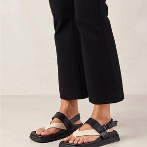 Alohas Thong Sandals